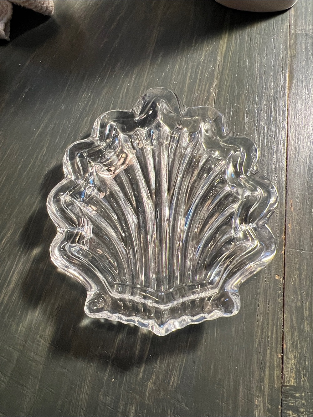 Crystal Shell-Shaped Decorative Dish - Clear